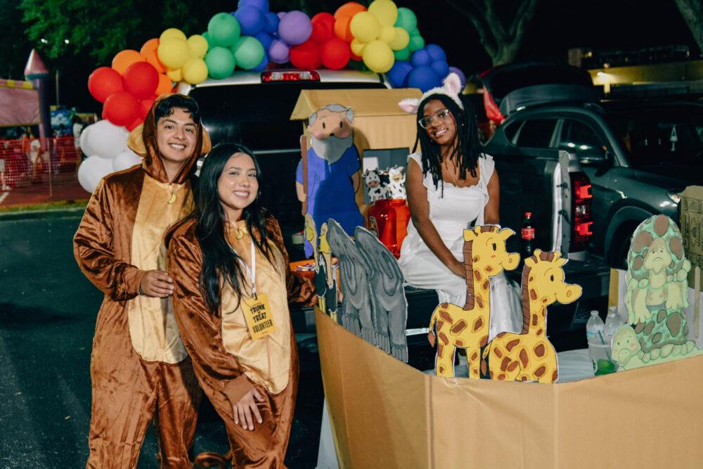 Noah's ark trunk at Trunk or Treat